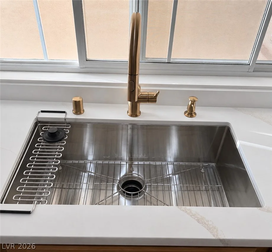 3555 Meridale, Las Vegas, NV 89147