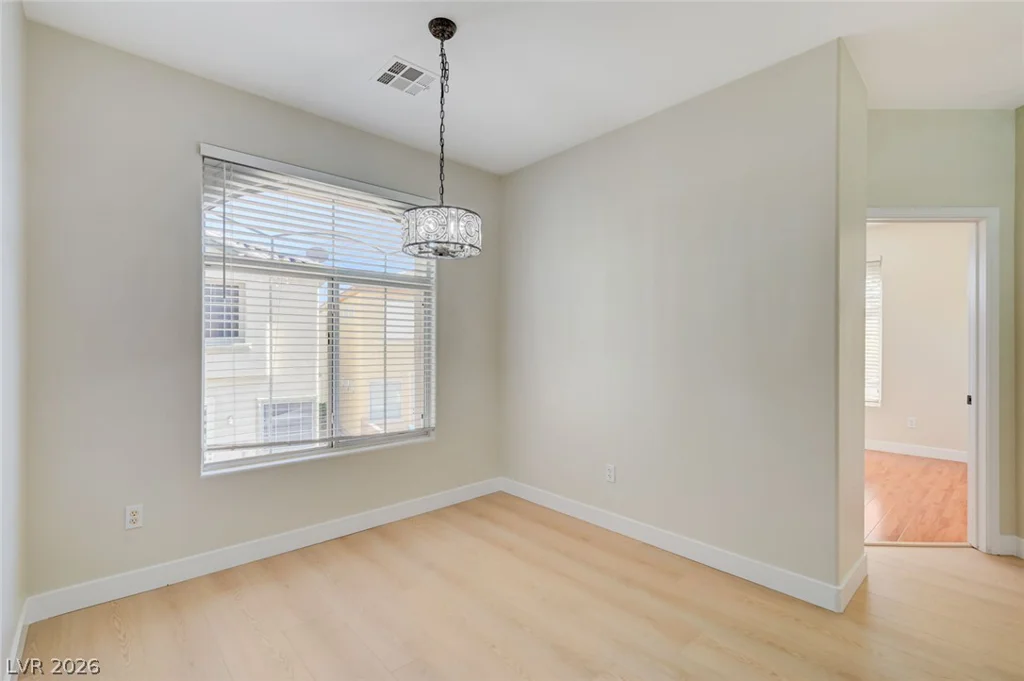 3555 Meridale, Las Vegas, NV 89147