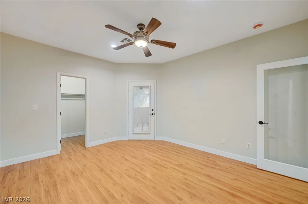 3555 Meridale, Las Vegas, NV 89147