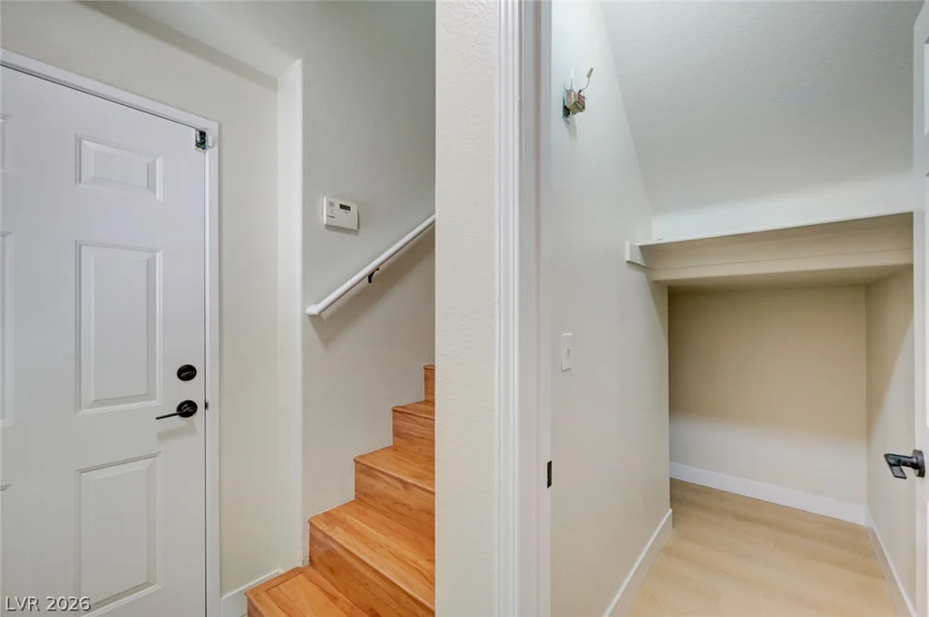 3555 Meridale, Las Vegas, NV 89147