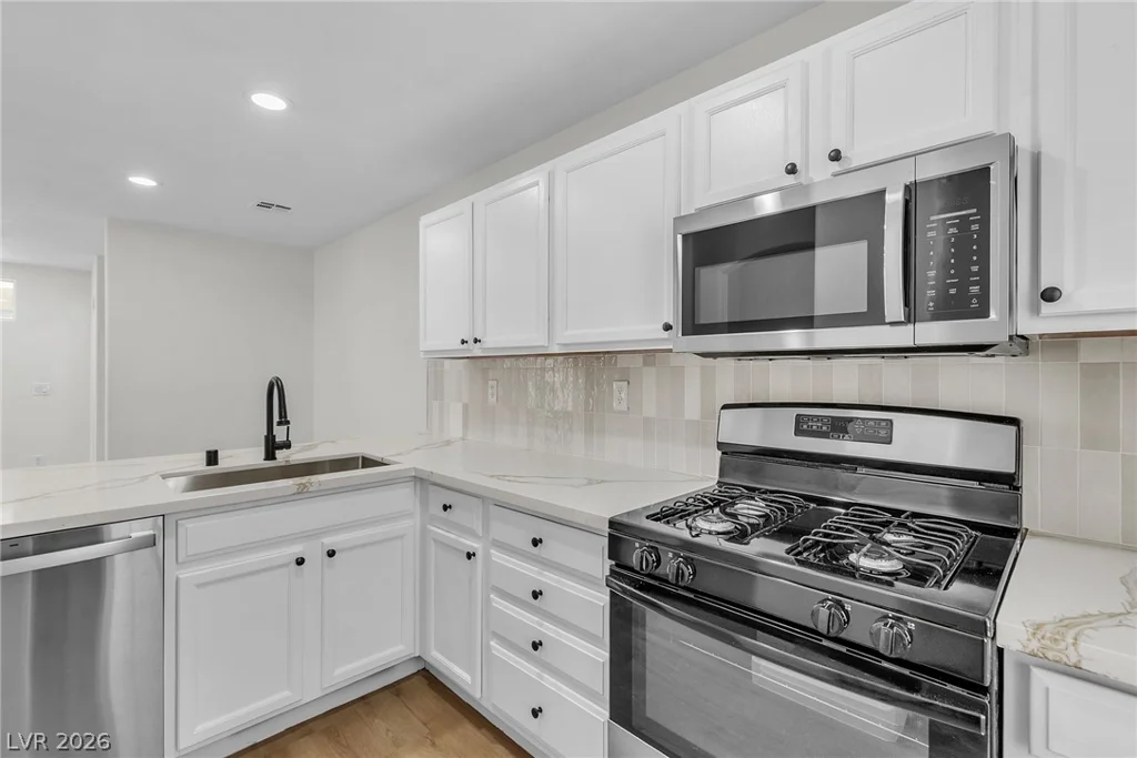 10387 Baby Bud, Las Vegas, NV 89183