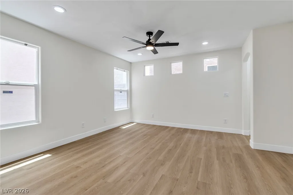 10387 Baby Bud, Las Vegas, NV 89183