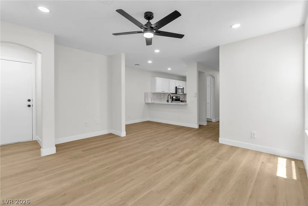 10387 Baby Bud, Las Vegas, NV 89183