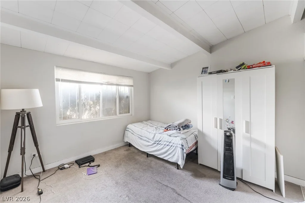 2037 Houston, Las Vegas, NV 89104