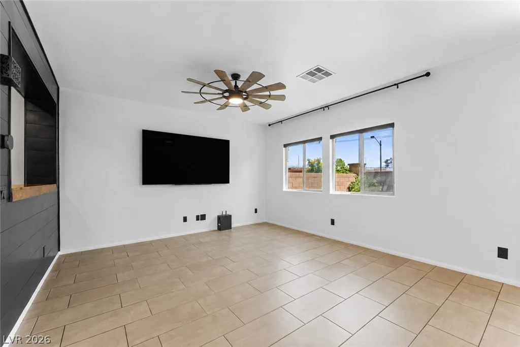 7900 Eastern Elk, Las Vegas, NV 89149