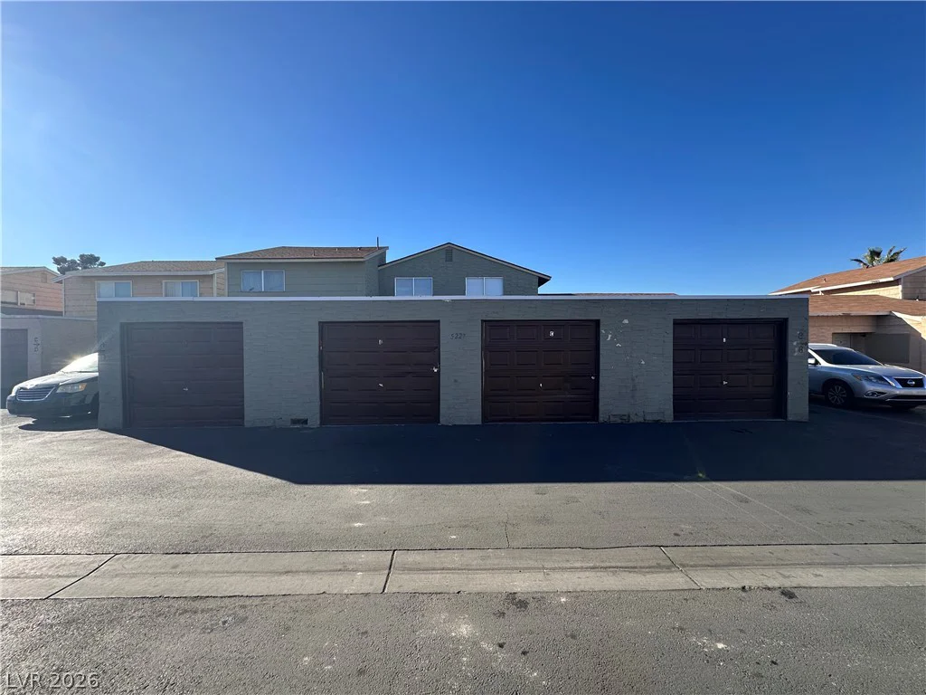 5227 Greene, Las Vegas, NV 89119