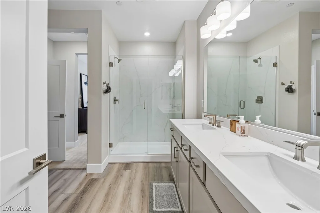 10050 Amber Rose, Las Vegas, NV 89143