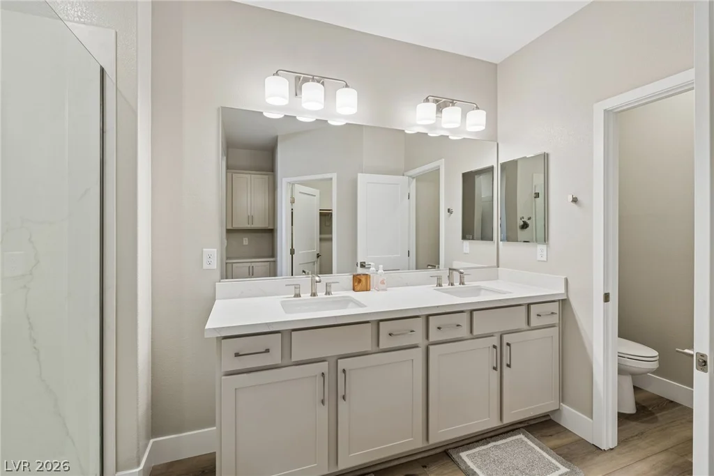 10050 Amber Rose, Las Vegas, NV 89143