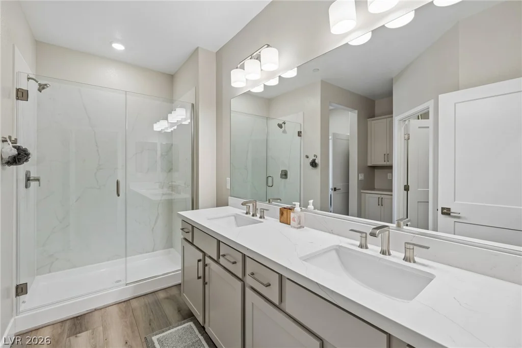 10050 Amber Rose, Las Vegas, NV 89143
