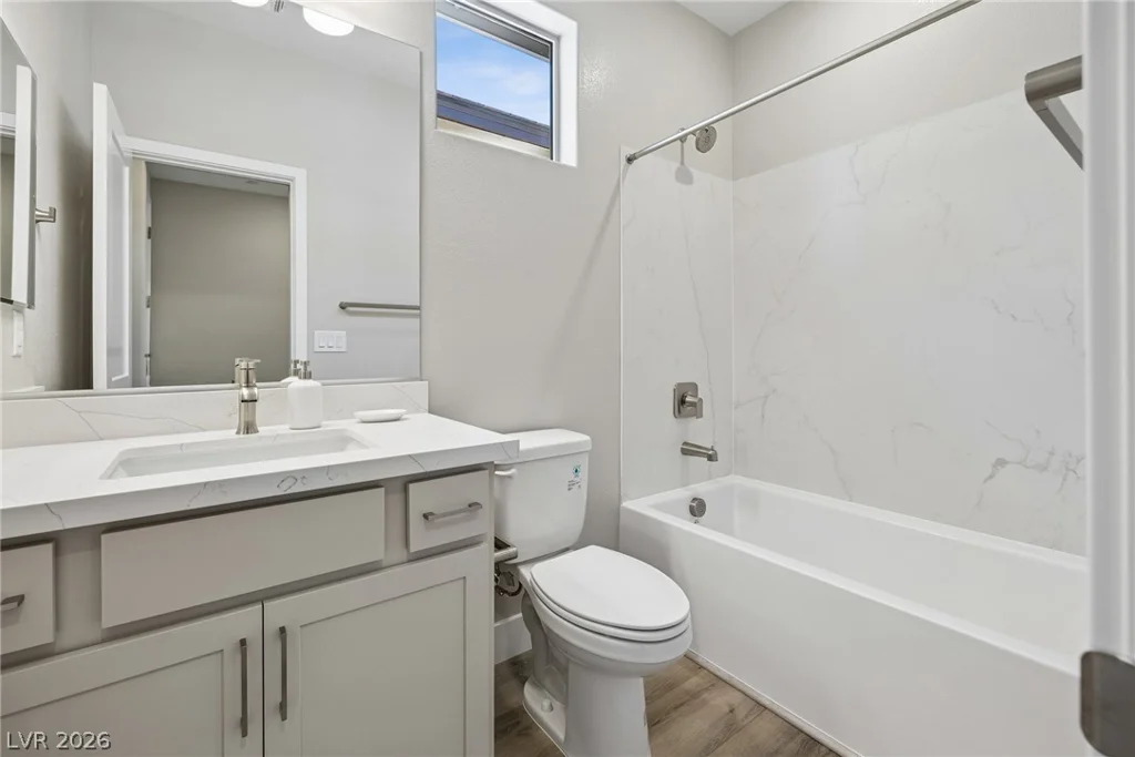 10050 Amber Rose, Las Vegas, NV 89143