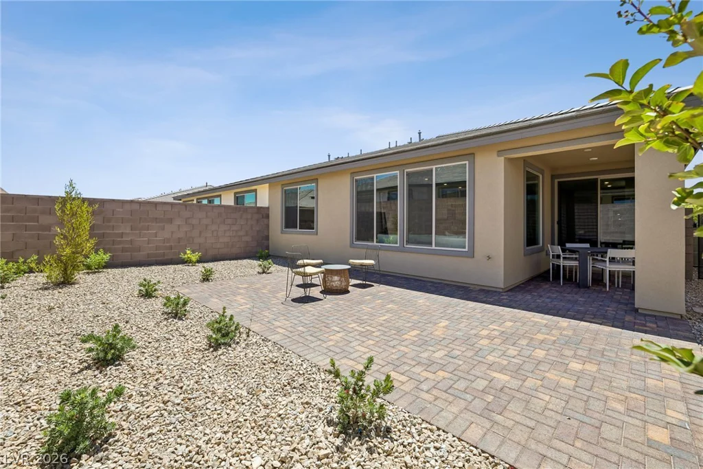 10050 Amber Rose, Las Vegas, NV 89143