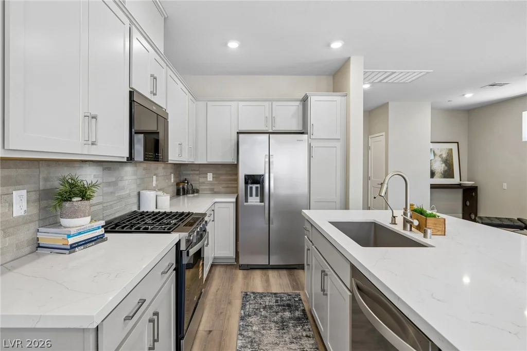 10050 Amber Rose, Las Vegas, NV 89143