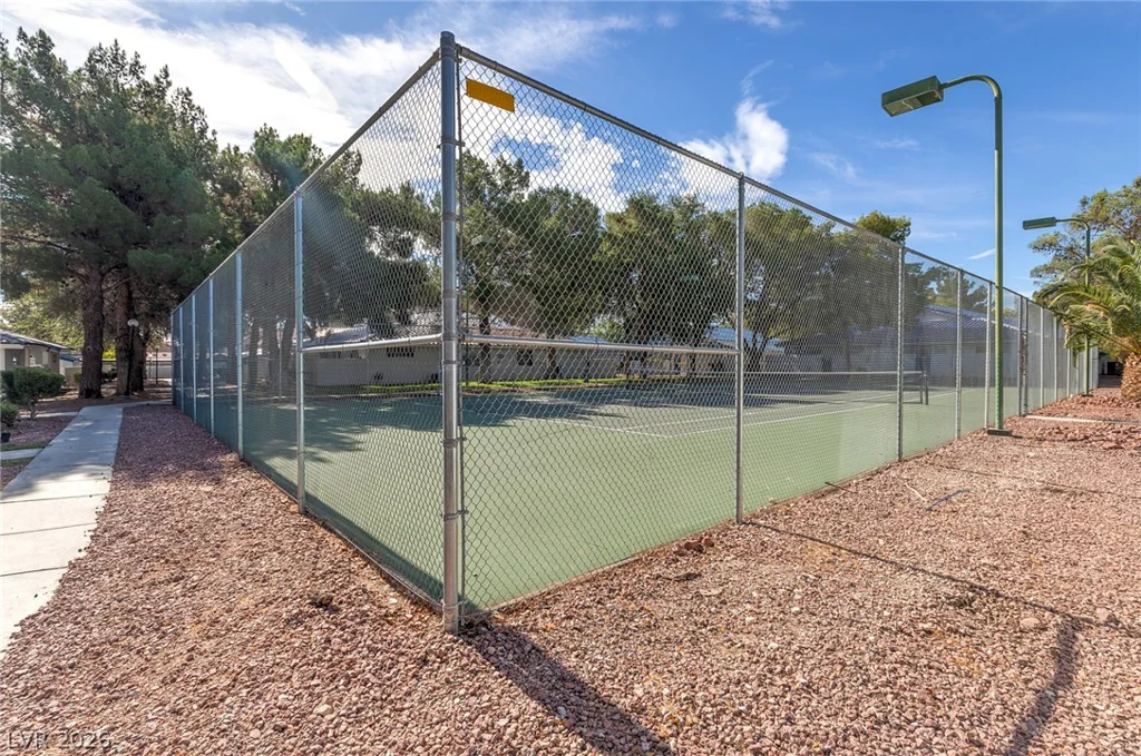 2140 Willowbury Drive, Las Vegas, NV 89108