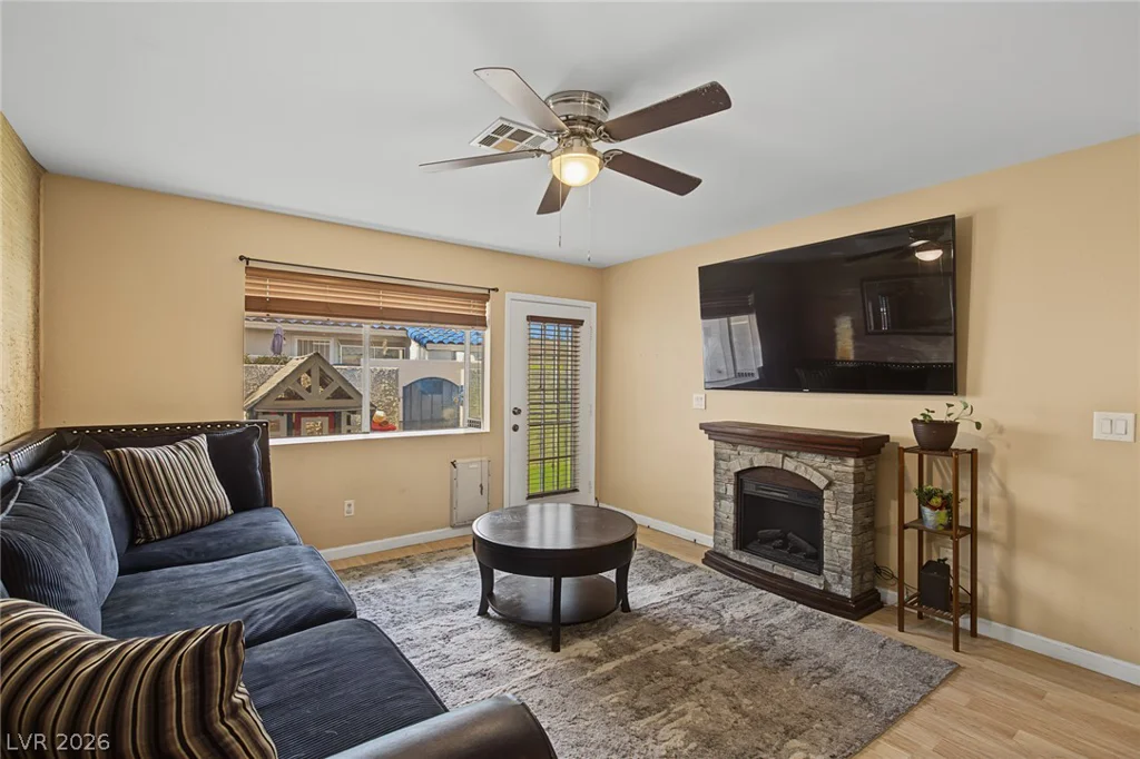 2140 Willowbury Drive, Las Vegas, NV 89108