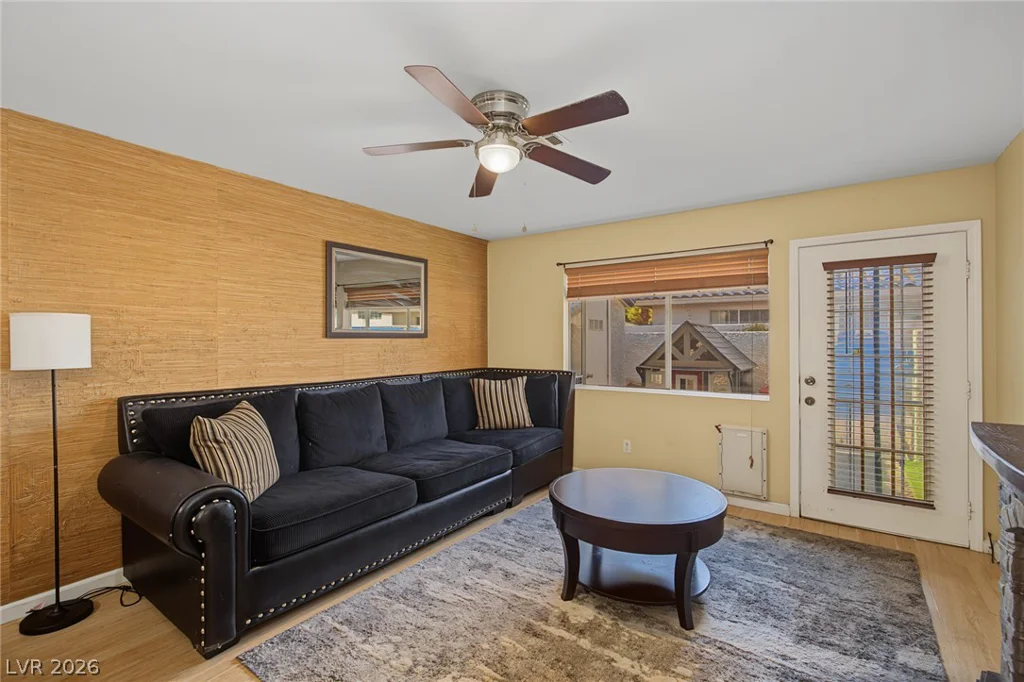 2140 Willowbury Drive, Las Vegas, NV 89108