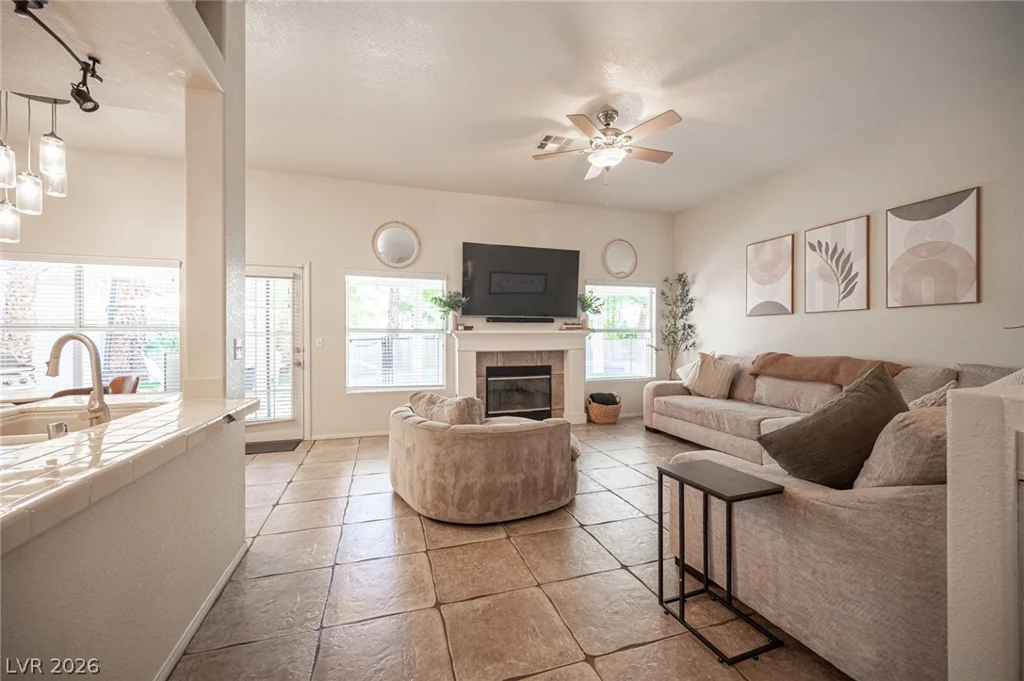 3116 Saint Tropez, Las Vegas, NV 89128