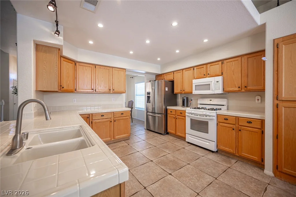 3116 Saint Tropez, Las Vegas, NV 89128