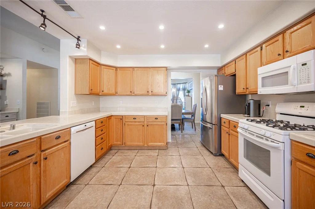 3116 Saint Tropez, Las Vegas, NV 89128