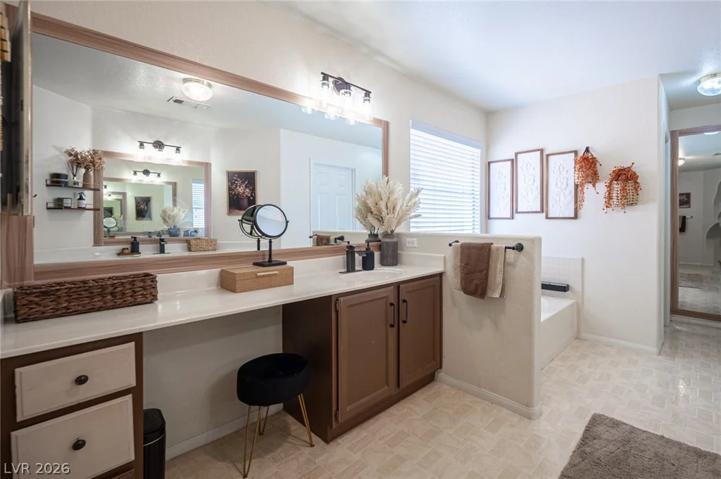 3116 Saint Tropez, Las Vegas, NV 89128