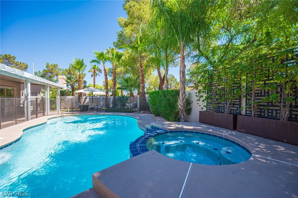 3116 Saint Tropez, Las Vegas, NV 89128