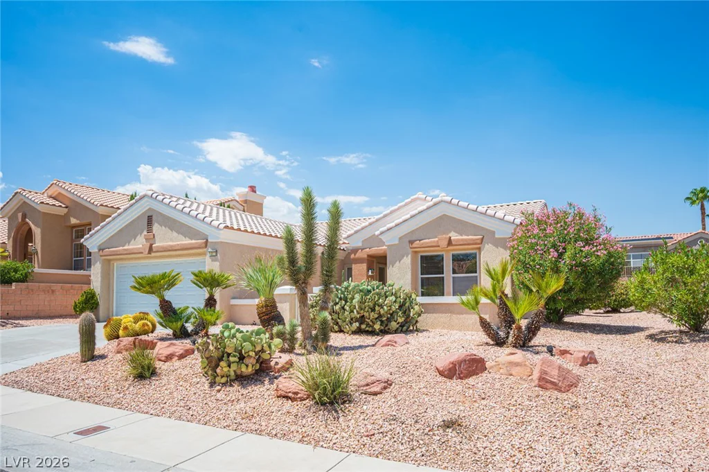 10820 Mission Lakes, Las Vegas, NV 89134