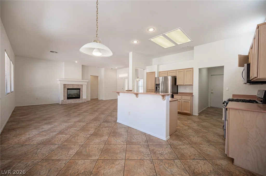 10820 Mission Lakes, Las Vegas, NV 89134