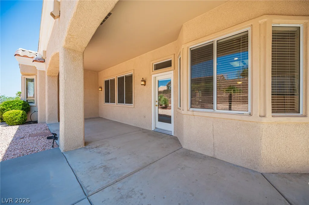 10820 Mission Lakes, Las Vegas, NV 89134