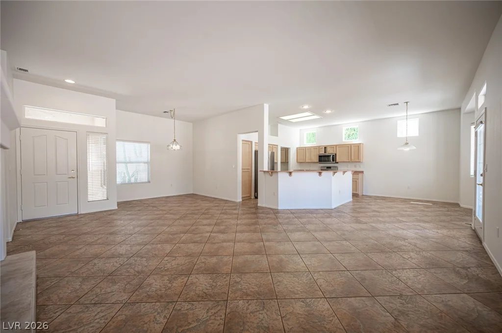 10820 Mission Lakes, Las Vegas, NV 89134