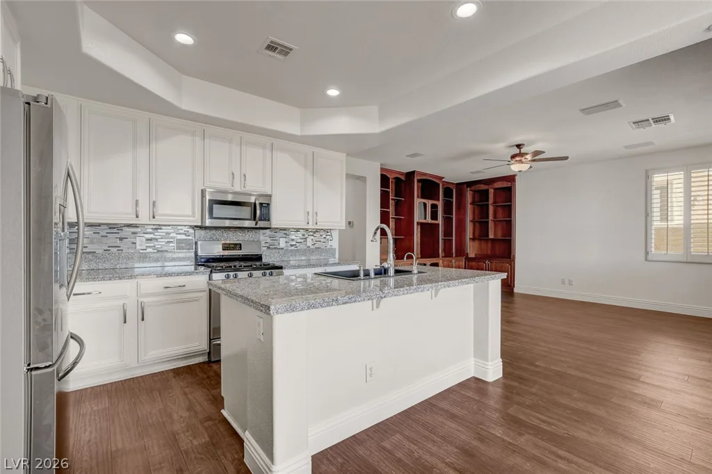 408 Silver Prairie, Las Vegas, NV 89144