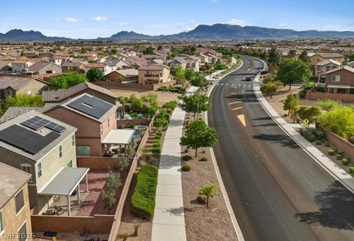1121 Copper Grass, Henderson, NV 89011