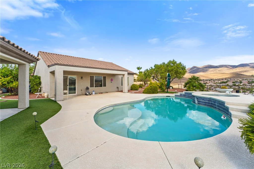 2393 Wood Village, Henderson, NV 89044