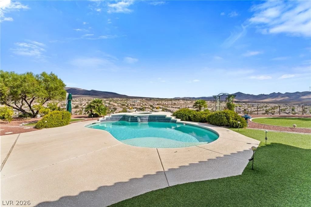 2393 Wood Village, Henderson, NV 89044