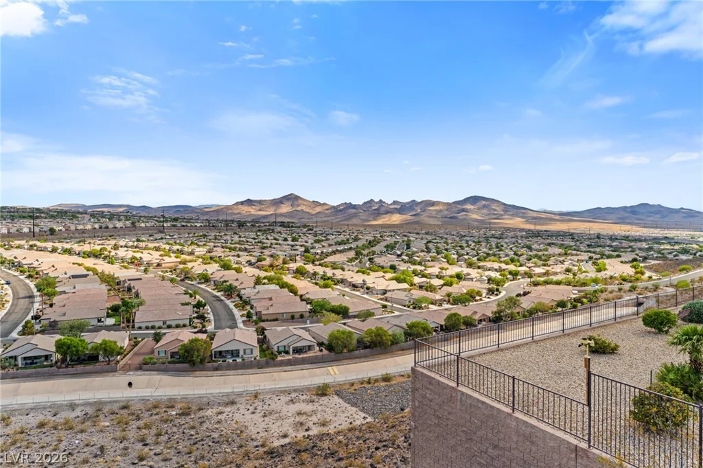 2393 Wood Village, Henderson, NV 89044