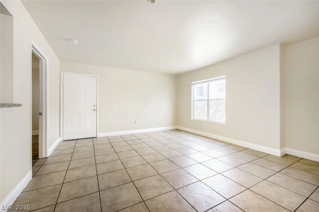 6800 Lake Mead, Las Vegas, NV 89156