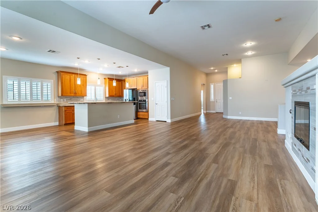 129 Torchwood, Las Vegas, NV 89144