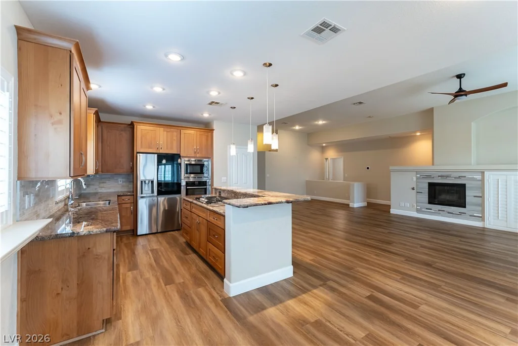 129 Torchwood, Las Vegas, NV 89144