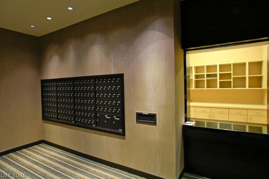 2600 Harmon, Las Vegas, NV 89158