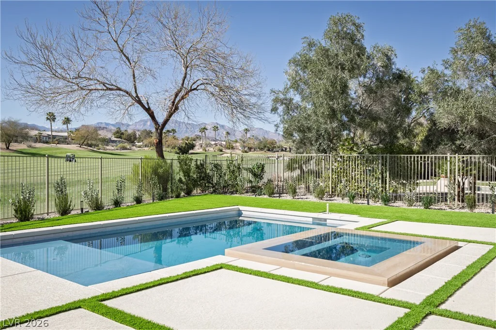 10248 Andante, Las Vegas, NV 89135