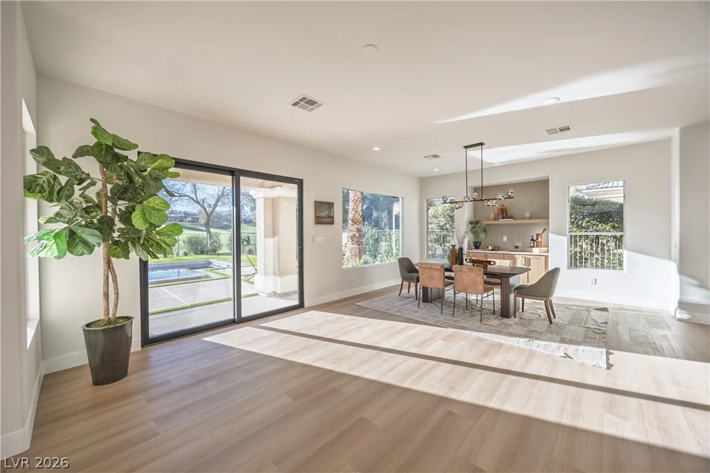 10248 Andante, Las Vegas, NV 89135