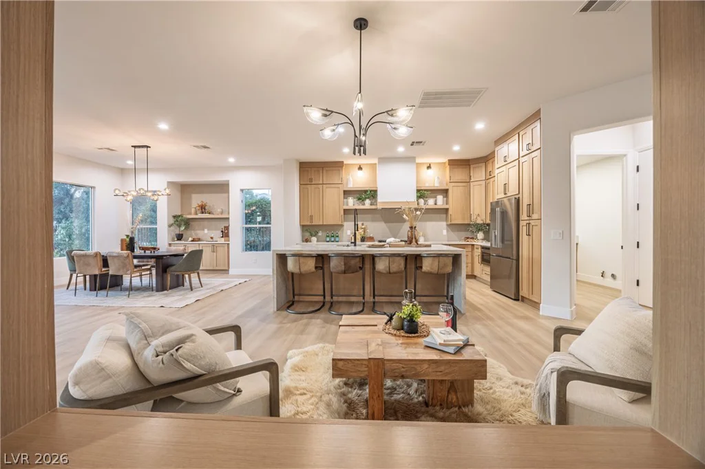 10248 Andante, Las Vegas, NV 89135