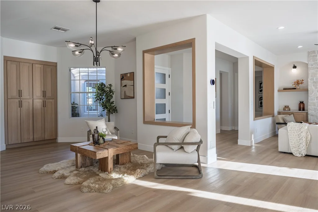 10248 Andante, Las Vegas, NV 89135