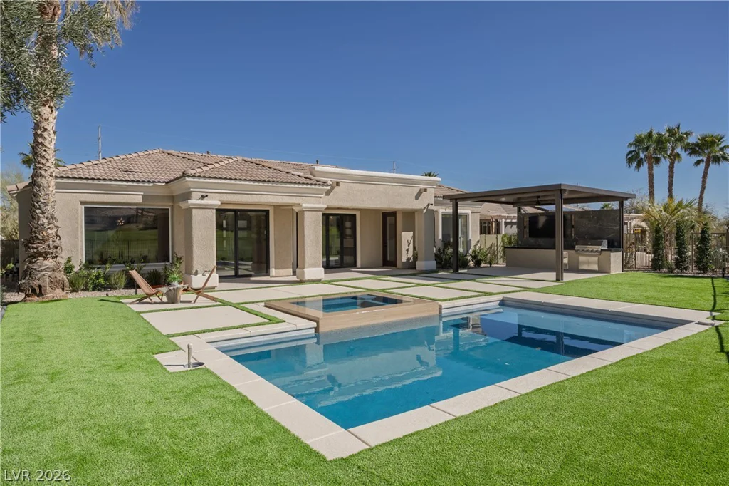 10248 Andante, Las Vegas, NV 89135
