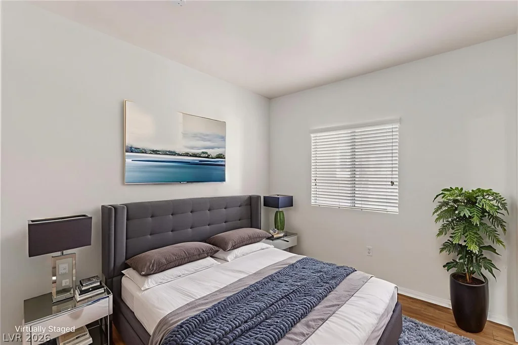 5250 Rainbow, Las Vegas, NV 89118