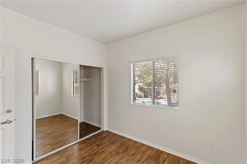 5250 Rainbow, Las Vegas, NV 89118