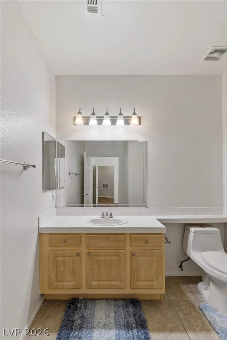 5250 Rainbow, Las Vegas, NV 89118