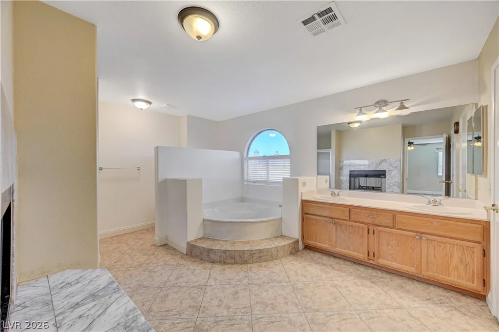 924 Possum Hill, Henderson, NV 89014