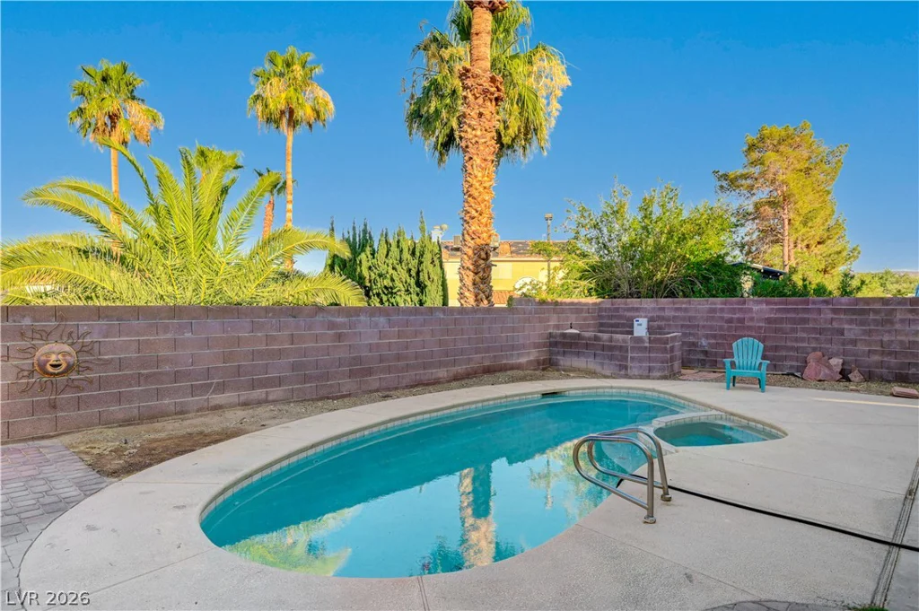 924 Possum Hill, Henderson, NV 89014