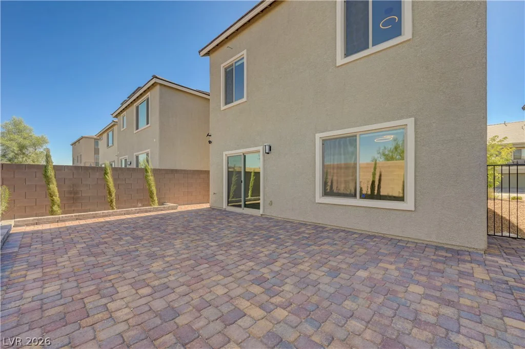 8074 Texas Hills, Las Vegas, NV 89113