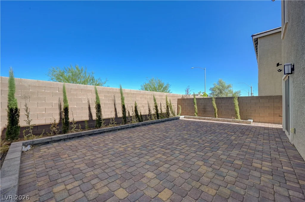 8074 Texas Hills, Las Vegas, NV 89113