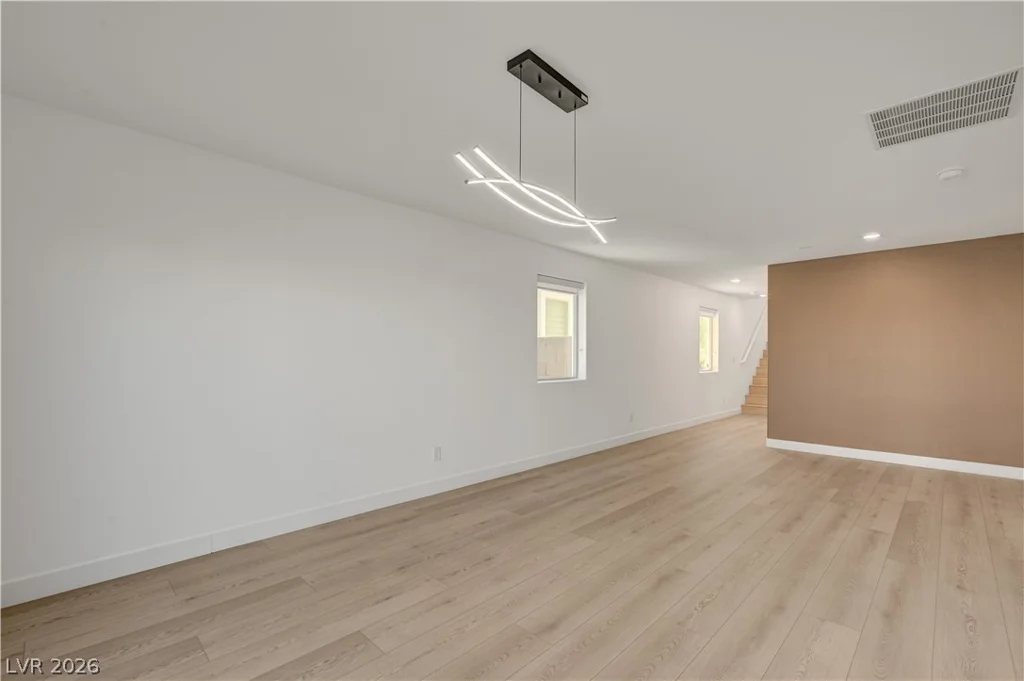 8074 Texas Hills, Las Vegas, NV 89113